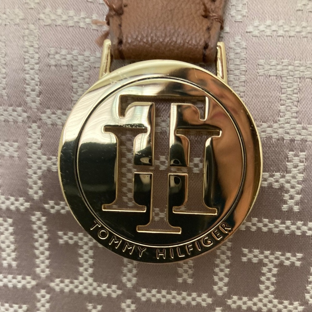 Tommy Hilfiger crossbody - Picture 6 of 7